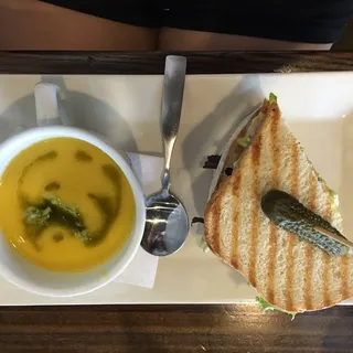 Scoop of Vegan Tuna Salad