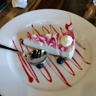 Vegan Raspberry Cheesecake