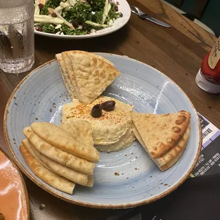 Hummus and Pita