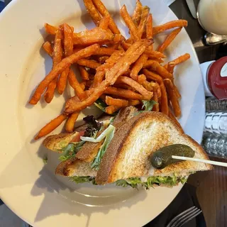 Vegan "Tuna" Salad Sandwich