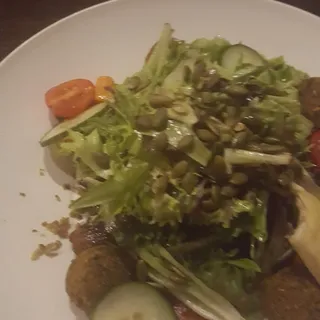 Falafel Salad