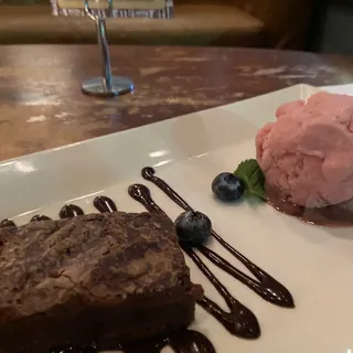 Vegan Raspberry Cheesecake