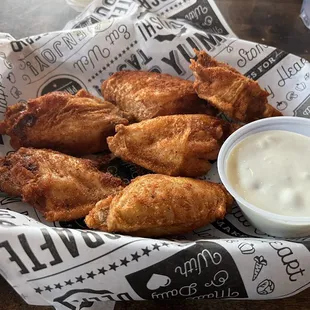 Nashville Hot dry rub is spicy. Loved the wings. Could have had them fried harder but great flavor.