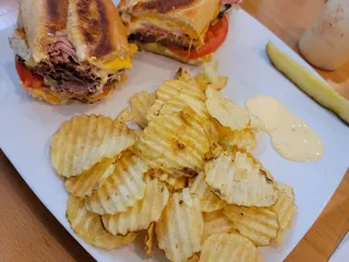 Mall Deli