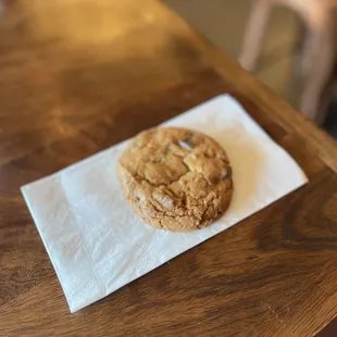 Chocolate Chip Cookie