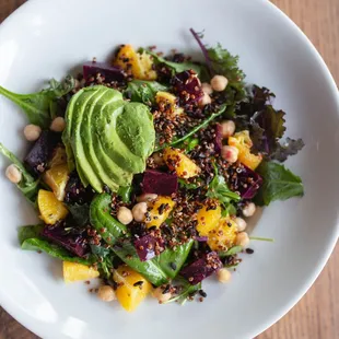 Quinoa &amp; Power Greens Salad