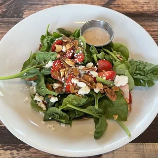 Spinach & Strawberry Salad (gf) (v)