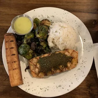 Sustainable Salmon Plate (gf)