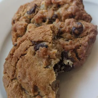 Chocolate Chip Cookie