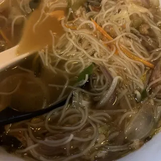 Rice Noodles Soup W. Roasted Duck & Pickled Veg