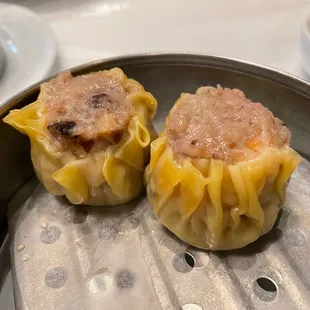 Shuimai (pork and shrimp dumpling)