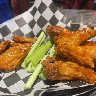 Mango Habanero and SrirachaHoney wings
