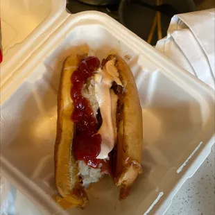 Deluxe hot dog is bomb