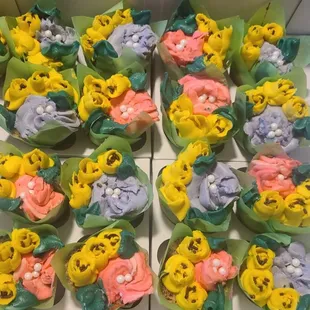 Floral Spring Cupcakes