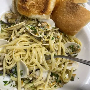 Linguine with Clams