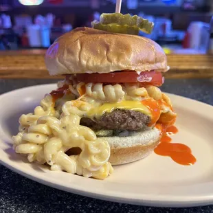 Buffalo Mac &amp; Cheese Burger