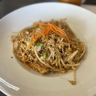 Chicken pad Thai