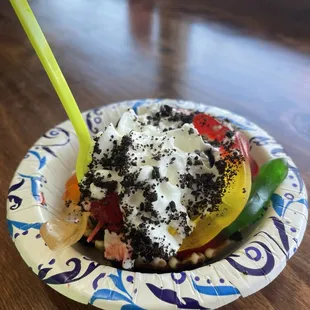 Dirt and worms sundae