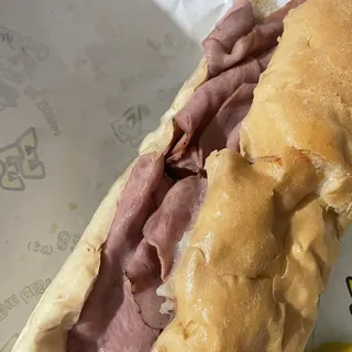 Turkdy Pastrami Sandwich