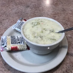 Creamy broccoli soup
