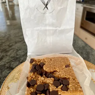 Vegan chocolate chip peanut butter granola bar  Very indulgent, and can be shared