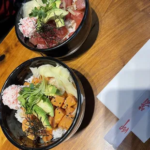 Poke shoyu and poke (mayo shoyu mixed)