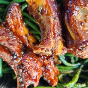 chicken wings and green beans