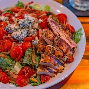 Wedge Salad with Chicken