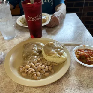 Buffet. Fried Chicken had not been replenished yet