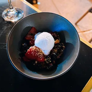 Mixed Berry Crumble