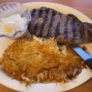 Steak and eggs with poached eggs and hash browns. So so so happy to have a local chef who knows how to do a DANG GOOD BREAKFAST!