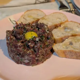 Dry aged beef tartare