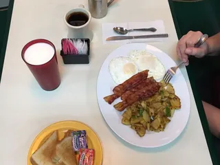 New York Lunch-East Avenue