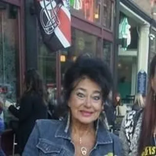 Kathy Y.