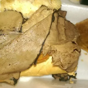 Let's look in half of the French dip, where's the beef and I can see the bun. Arby's has more beef at half the price.