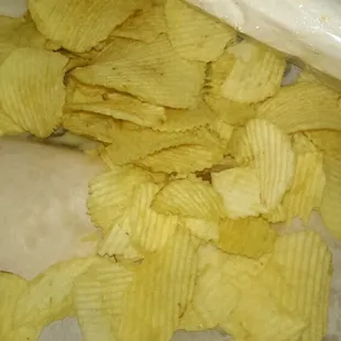 90% of the chips are broken