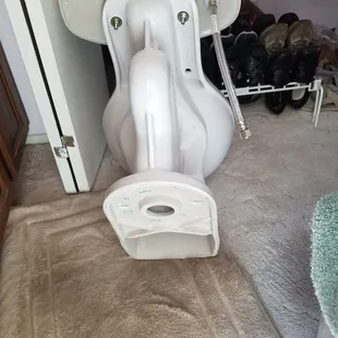 Final steps: Almost there - The toilet restored to its full