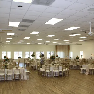 Elegant and beautiful wedding reception rentals.