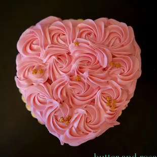 Valentines-special Vegan Chocolate Heart Cake