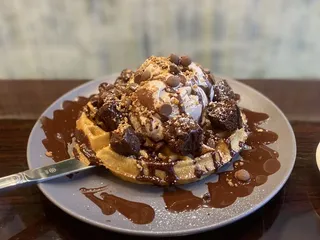 White Rabbit Dessert Experience