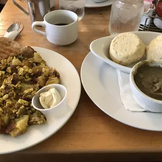 Vegan Biscuits & Gravy