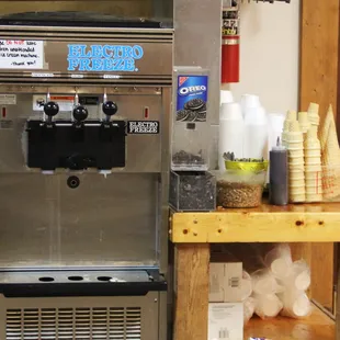 Home made soft serve w/ Oreos, pecans, chocolate syrup.