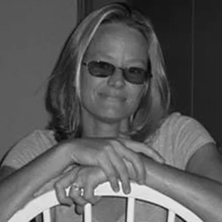 Toni L.