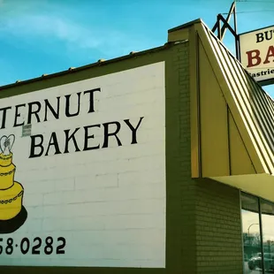 Exterior, street parking on other side.