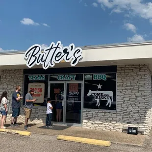Outside Butter's BBQ