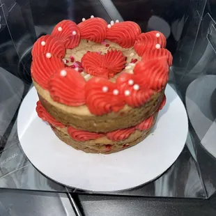 Valentine cookie cake
