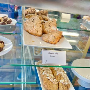 Chocolate chip scones today!