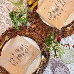 custom napkins &amp; rentals by Buttercup