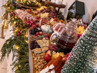 Graze Bee Charcuterie