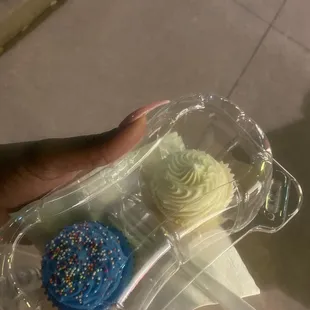 Blue Birthday Cake &amp; Lemon Cake